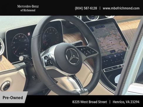 Used 2025 Mercedes-Benz GLC 300 4MATIC image 13