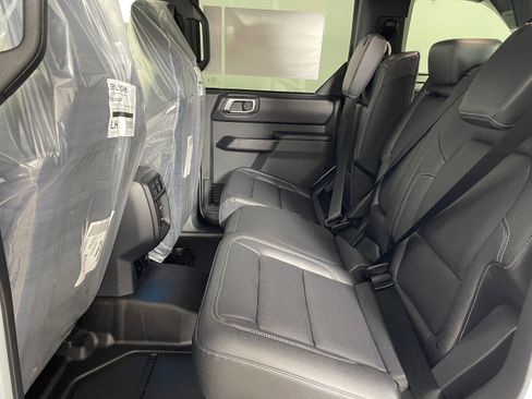 New 2025 Ford Bronco Badlands w/ Sasquatch Package image 4