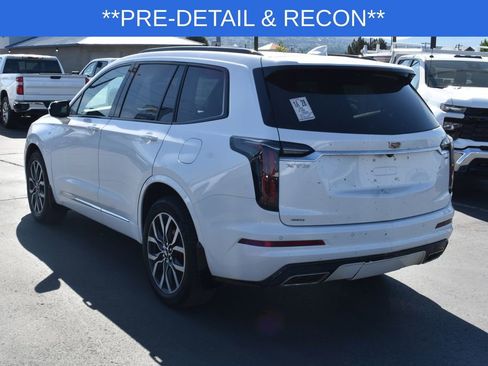 Used 2024 Cadillac XT6 Sport w/ LPO, Floor Liner Package AWD/4WD image 3