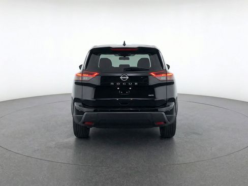 Used 2025 Nissan Rogue SV image 7