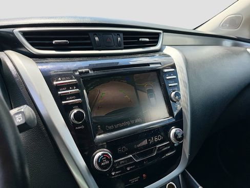 Used 2020 Nissan Murano SL FWD image 13