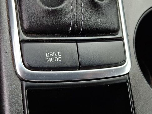 Used 2018 Kia Optima LX w/ 17" Alloy Wheels Package image 23