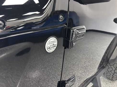 Used 2019 Jeep Wrangler Sport AWD/4WD image 33