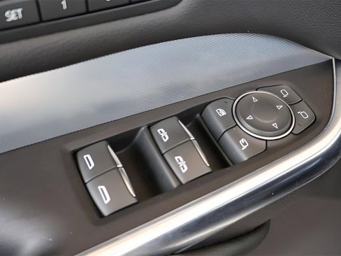 Certified 2021 Cadillac XT4 Premium Luxury w/ Driver Awareness Package image 11