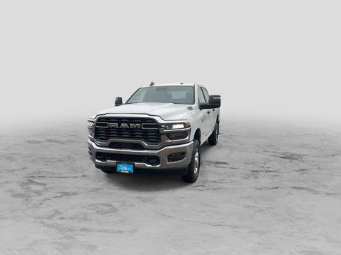 New 2025 RAM 2500 Big Horn w/ Cold Weather Group image 3