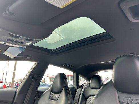 Used 2017 Audi S7 Prestige w/ S7 Sport Package image 30