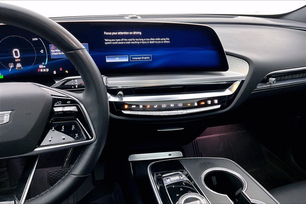 Used 2025 Cadillac Lyriq Sport RWD image 8