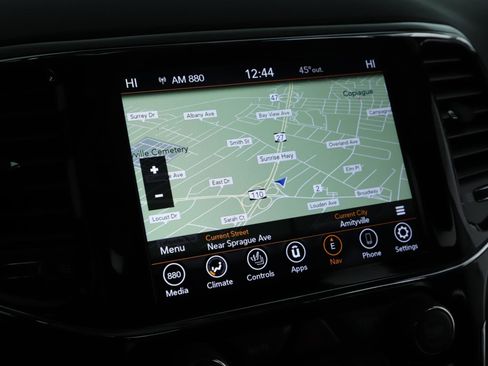 Used 2021 Jeep Grand Cherokee Laredo X image 13