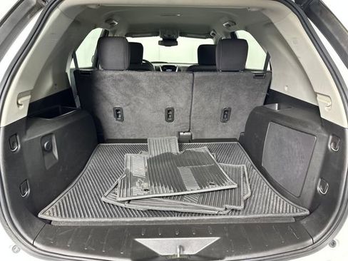 Used 2017 Chevrolet Equinox LS image 26