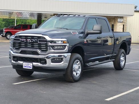 New 2025 RAM 2500 Tradesman w/ Chrome Appearance Group image 3