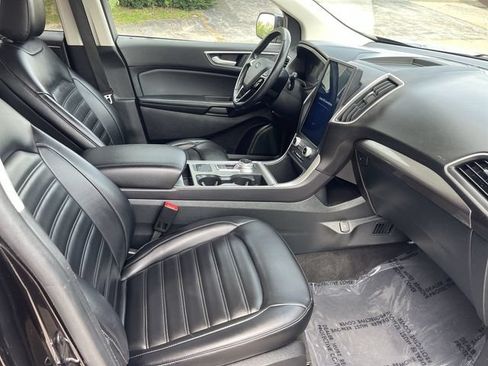 Used 2024 Ford Edge SEL AWD/4WD image 17