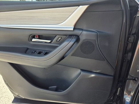 Used 2024 MAZDA CX-90 3.3 Turbo w/ Preferred Plus image 23