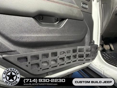 Used 2021 Jeep Gladiator Rubicon AWD/4WD image 18