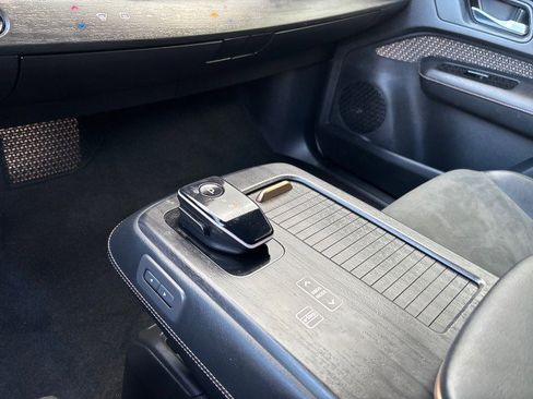 Used 2024 Nissan Ariya FWD image 20