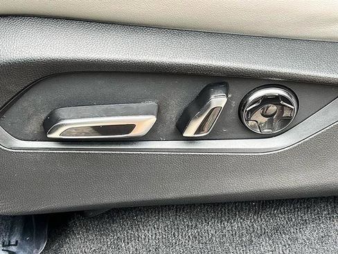 Used 2024 Acura MDX FWD w/ Technology Package image 17