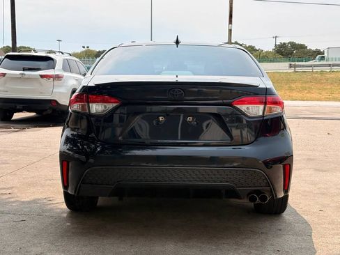 Used 2020 Toyota Corolla SE FWD image 4