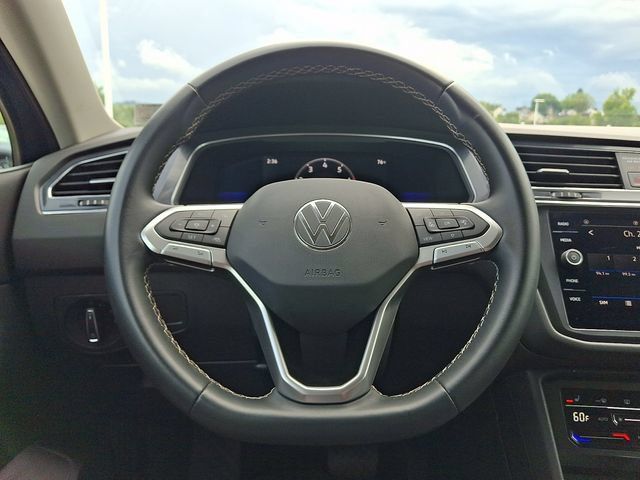 Used 2023 Volkswagen Tiguan SE FWD image 21
