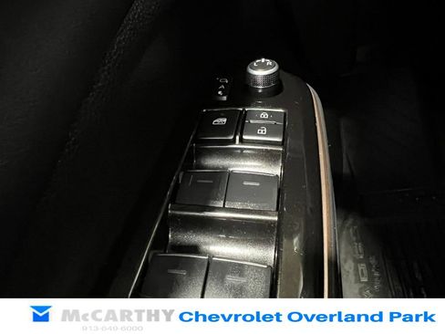 Used 2025 Toyota Crown Signia AWD/4WD image 16