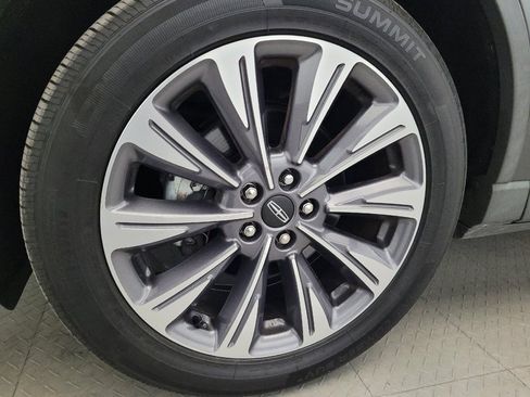 Used 2020 Lincoln Corsair Reserve w/ Elements Package AWD/4WD image 31