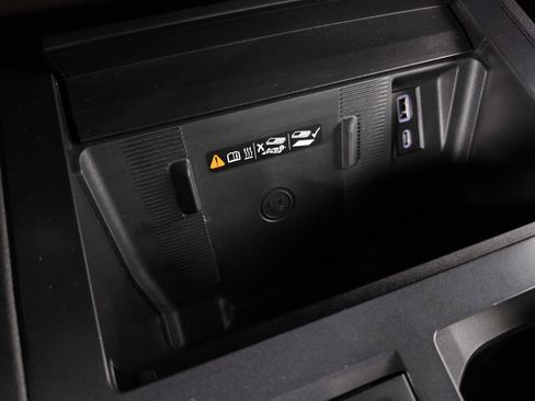 Used 2024 GMC Hummer EV 3X image 35