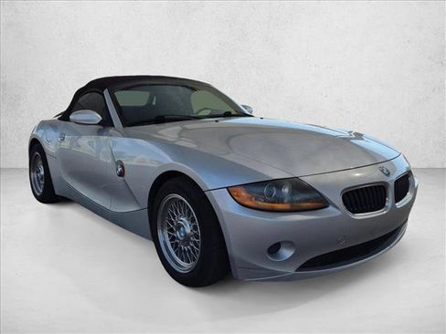 Used 2003 BMW Z4 2.5i RWD image 3