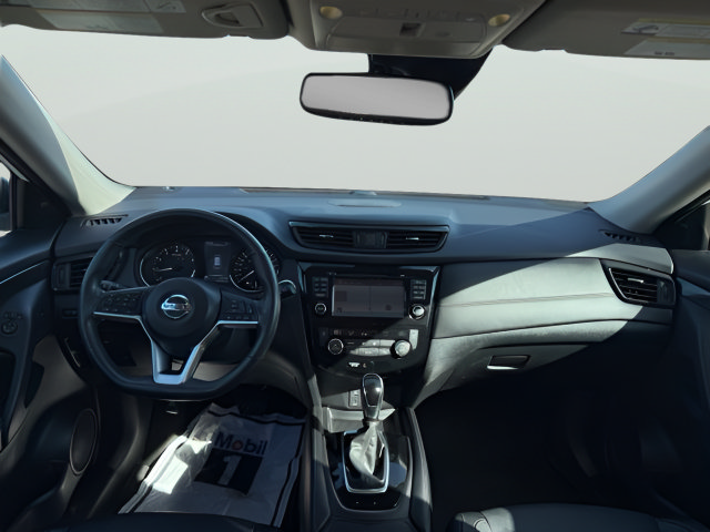 Used 2017 Nissan Rogue SL AWD/4WD image 17