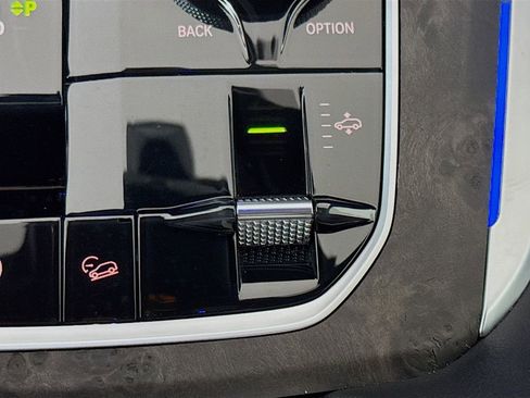 Used 2022 BMW X5 xDrive40i image 21