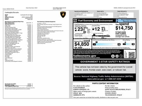 Used 2025 Lamborghini Revuelto AWD/4WD image 2