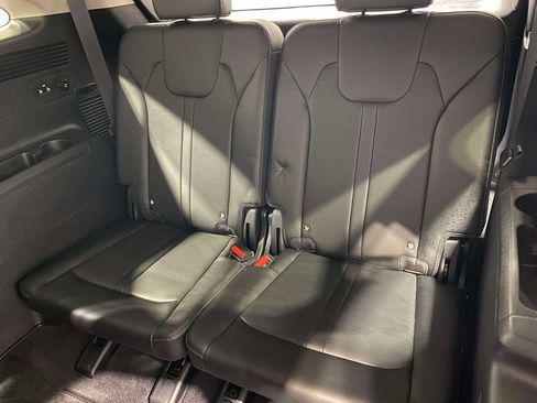 Used 2025 Kia Sorento S w/ Panoramic Sunroof Package FWD image 14
