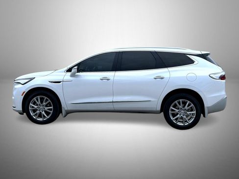 Used 2024 Buick Enclave Premium AWD/4WD image 8