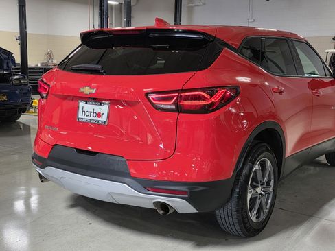 Used 2025 Chevrolet Blazer LT image 11
