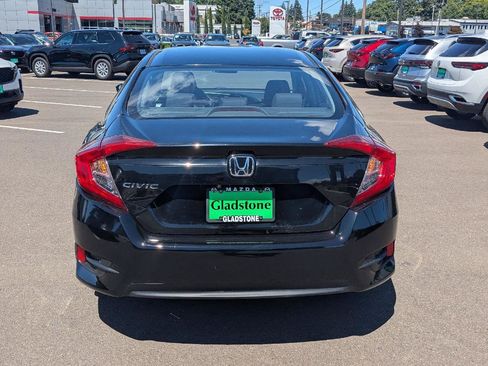 Used 2016 Honda Civic EX image 5
