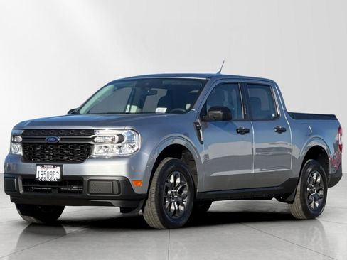 Used 2022 Ford Maverick XLT image 7