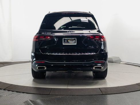 Used 2026 Mercedes-Benz GLS 580 4MATIC w/ Night Package image 32