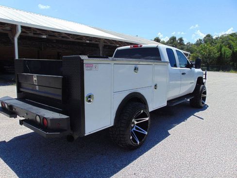 Used 2013 Chevrolet Silverado 3500 W/T w/ Snow Plow Prep Package AWD/4WD image 8