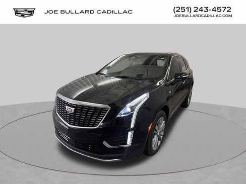 New 2026 Cadillac XT5 Premium Luxury w/ Driver Assist Package FWD image 3