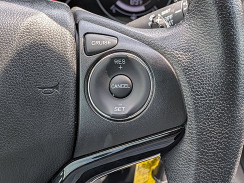 Used 2022 Honda HR-V Sport image 20
