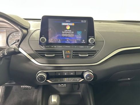 Certified 2025 Nissan Altima 2.5 S image 21