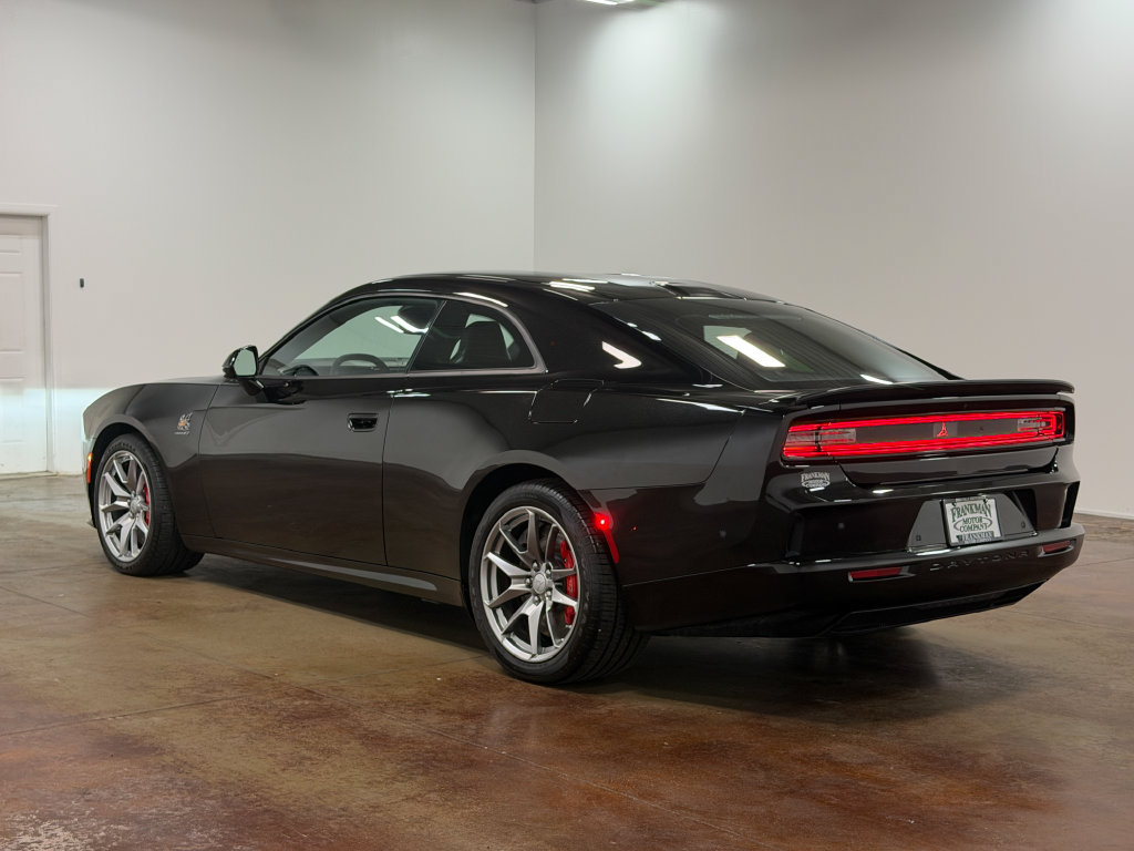 Used 2025 Dodge Charger Daytona Scat Pack w/ Track Pack AWD/4WD image 24
