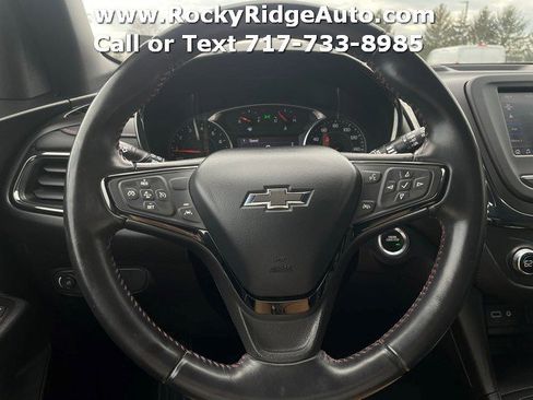 Used 2022 Chevrolet Equinox RS w/ LPO, Floor Liner Package AWD/4WD image 12