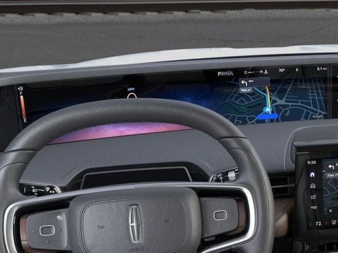 New 2026 Lincoln Nautilus Reserve AWD/4WD image 13