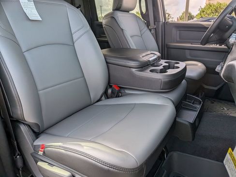 New 2026 RAM 2500 Tradesman AWD/4WD image 29