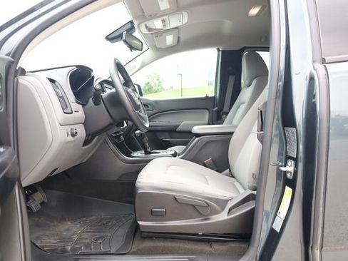 Used 2017 GMC Canyon W/T w/ Convenience Package RWD image 11