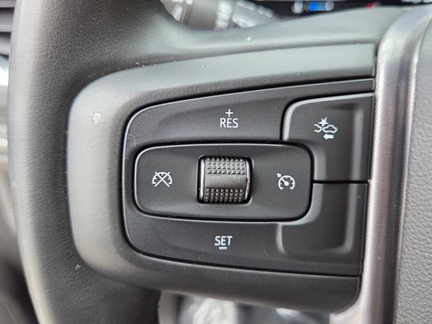 Used 2023 GMC Yukon SLT image 24