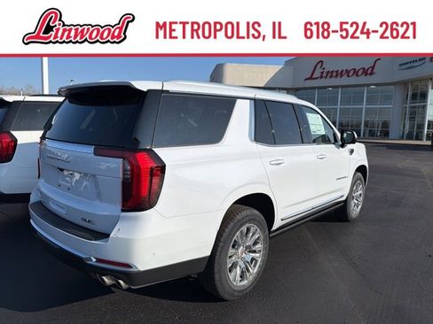 New 2026 GMC Yukon Denali w/ Sun & Power Step Package image 7