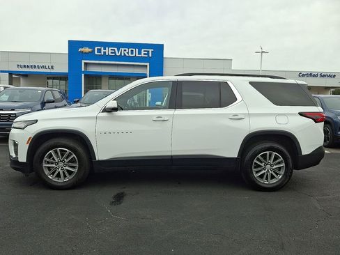 Certified 2023 Chevrolet Traverse LT image 7