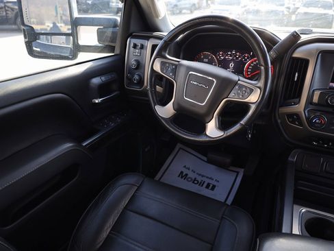 Used 2015 GMC Sierra 3500 Denali w/ Duramax Plus Package image 19