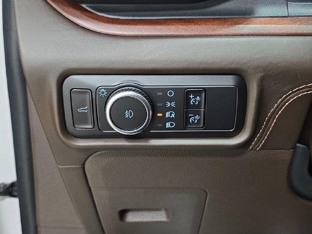 Used 2023 Ford Explorer King Ranch w/ Technology Package AWD/4WD image 26