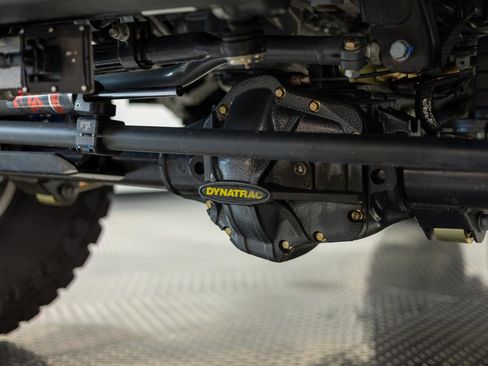 Used 2023 Jeep Gladiator Rubicon w/ Cold Weather Group image 10