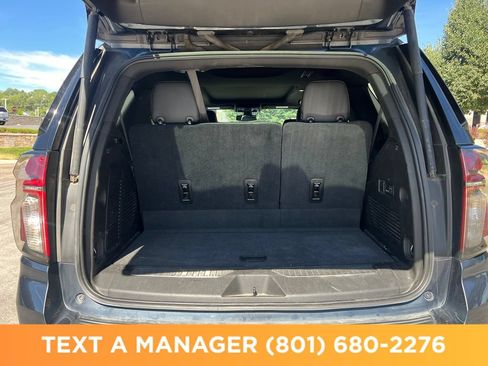 Used 2021 Chevrolet Tahoe Z71 w/ Z71 Signature Package AWD/4WD image 12